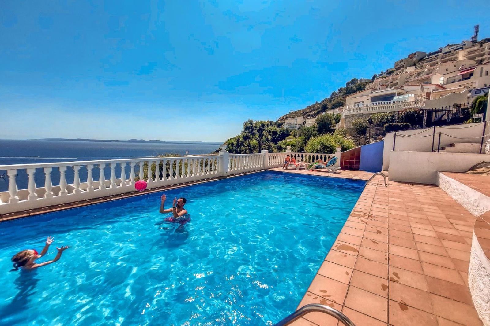 Villa Buraux Roses Bagian luar foto